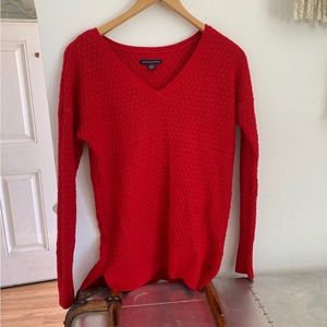 AEO american eagle RED V-neck sweater small knit crochet Brailyn